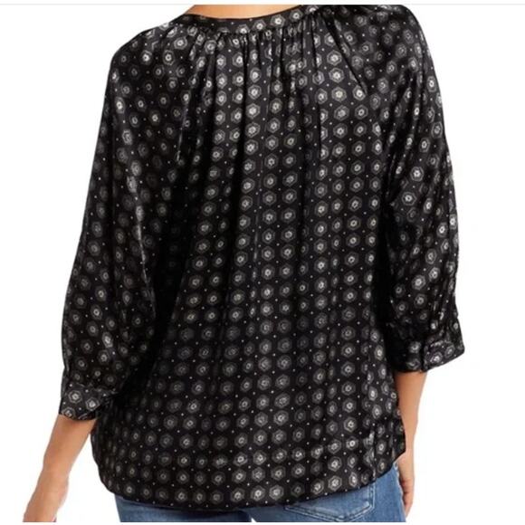 Joie Izzy 100% Silk Dot Print Blouse Small - Picture 2 of 8